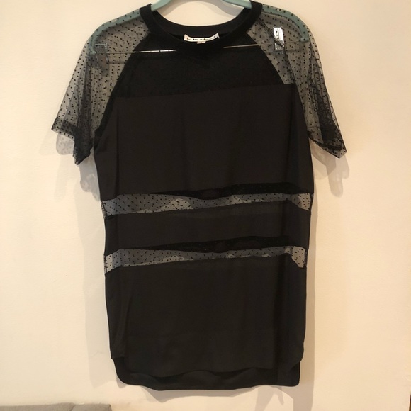 To Be Adored little black dress or long top - Picture 2 of 4